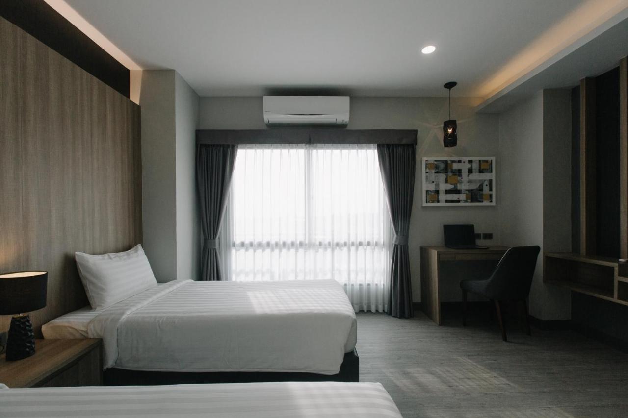 Arista Hotel Ubon Ubon Ratchathani Exteriör bild