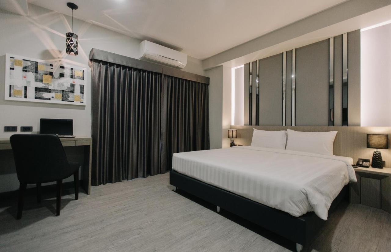 Arista Hotel Ubon Ubon Ratchathani Exteriör bild